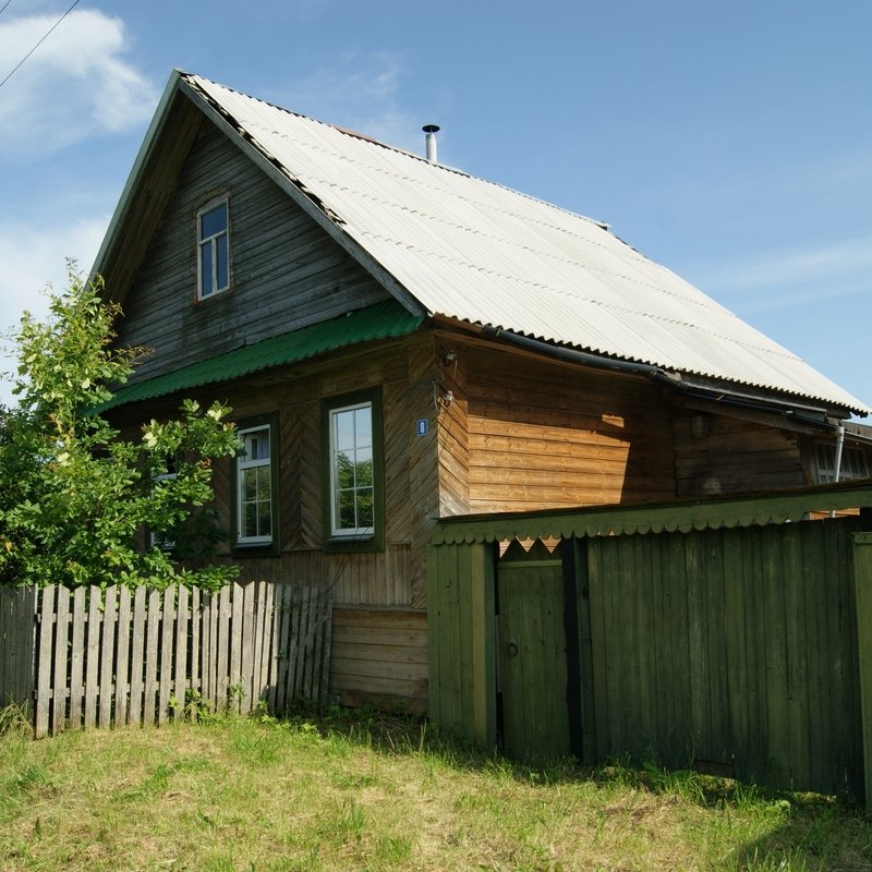 Отличный дом для ПМЖ на хуторе с большим участком и хозяйственным подворьем