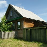 Отличный дом для ПМЖ на хуторе с большим участком и хозяйственным подворьем