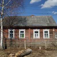 Бревенчатый дом в черте города Западная Двина 